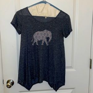 Short sleeve top